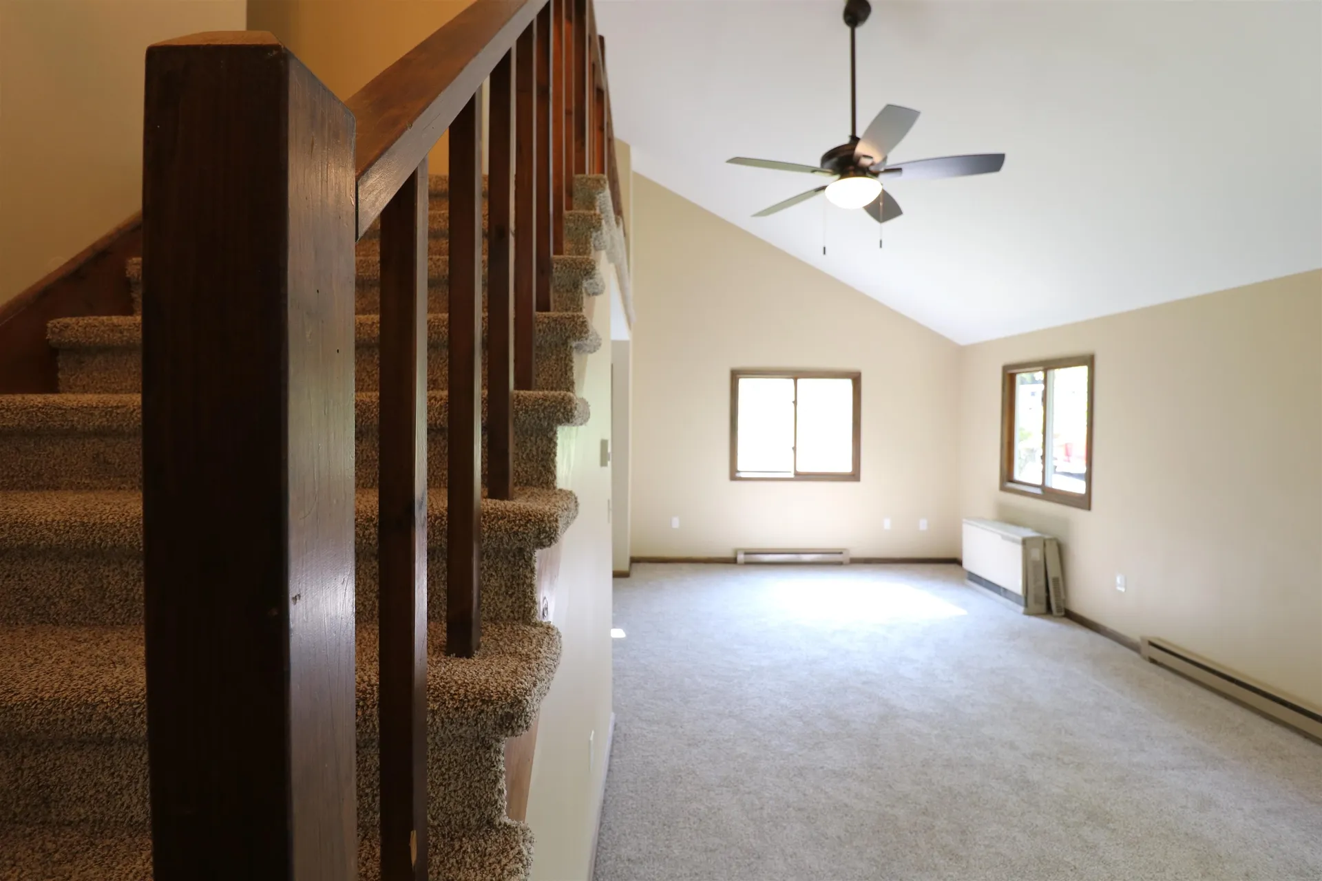 28 Manchester Drive Lebanon NH 03766-2115