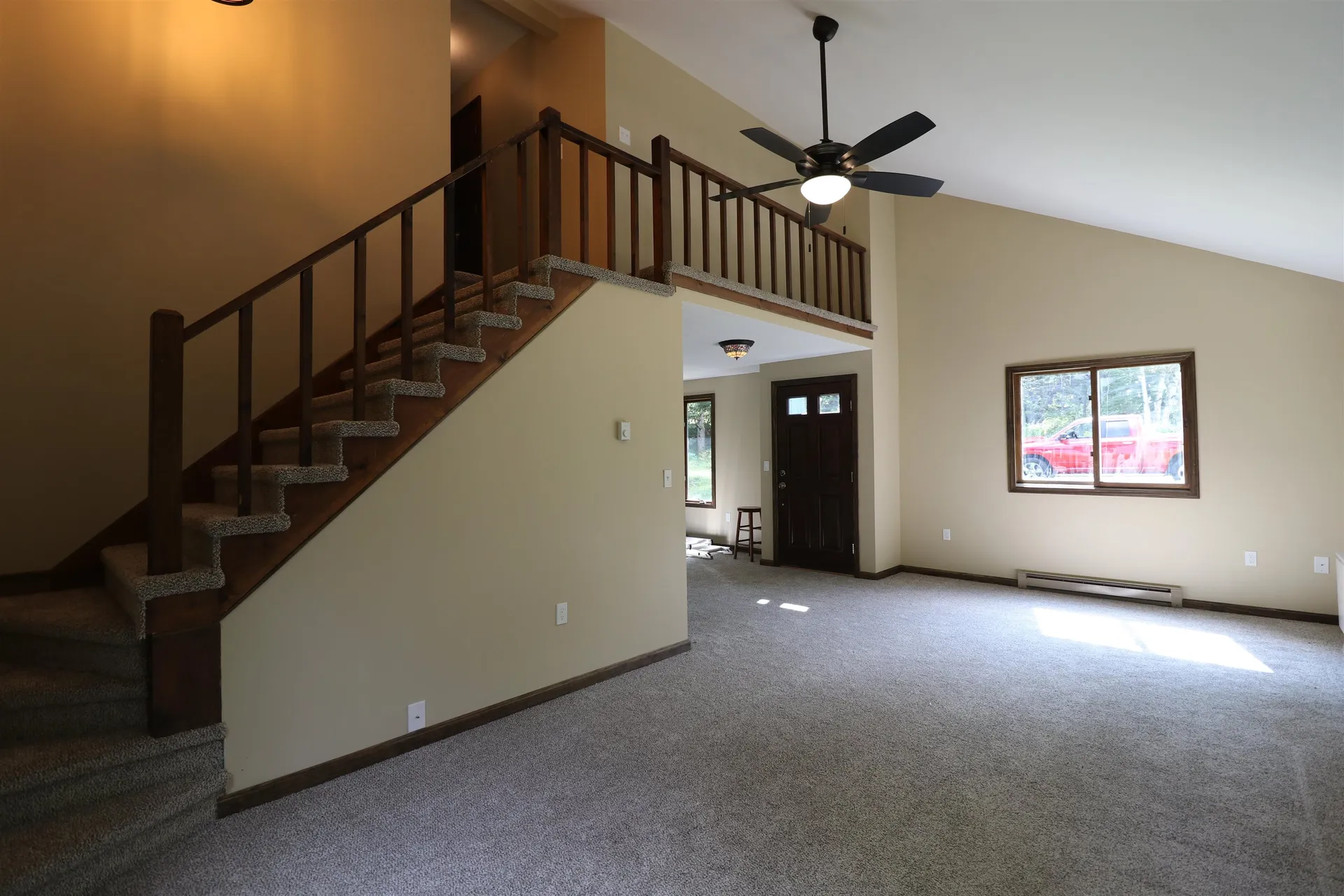 28 Manchester Drive Lebanon NH 03766-2115