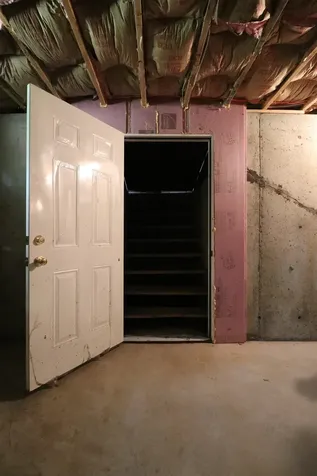 28 Manchester Drive Lebanon NH 03766-2115