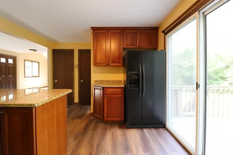 28 Manchester Drive Lebanon NH 03766-2115