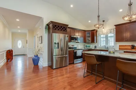 49 Cobblestone Drive Hudson NH 03051