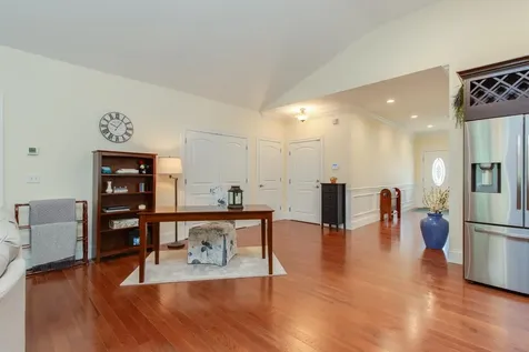 49 Cobblestone Drive Hudson NH 03051