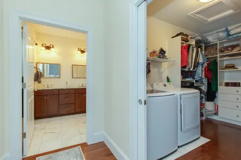 49 Cobblestone Drive Hudson NH 03051