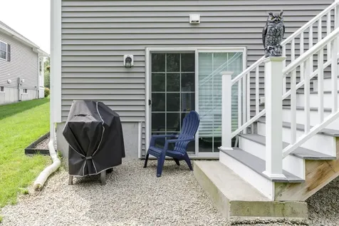 49 Cobblestone Drive Hudson NH 03051