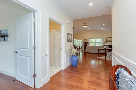 49 Cobblestone Drive Hudson NH 03051