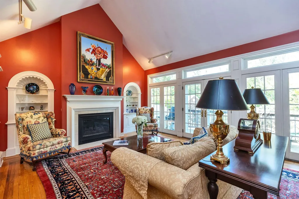 215 General Miller Road Peterborough NH 03458