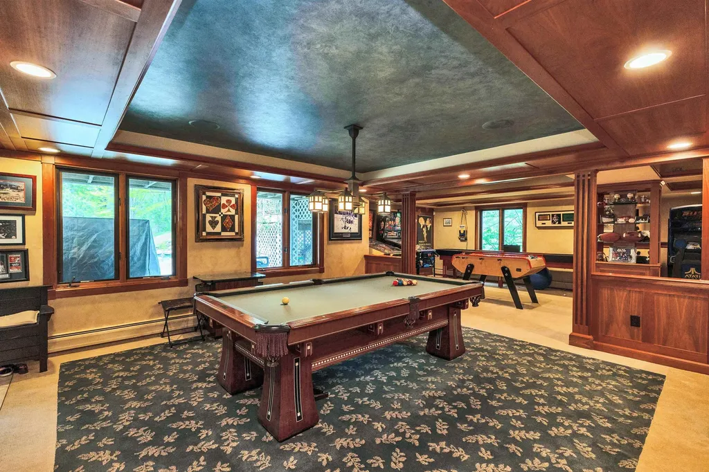 215 General Miller Road Peterborough NH 03458