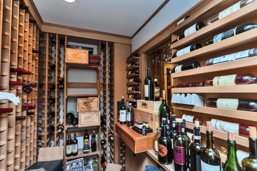 215 General Miller Road Peterborough NH 03458