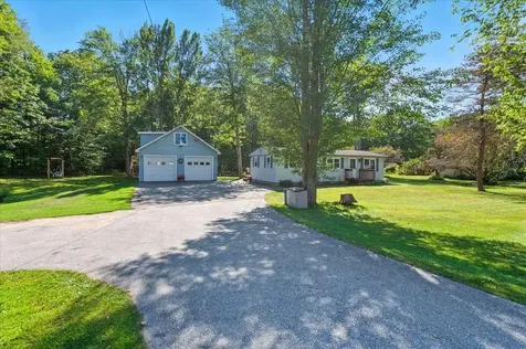 75 Ballard Road Georgia VT 05468