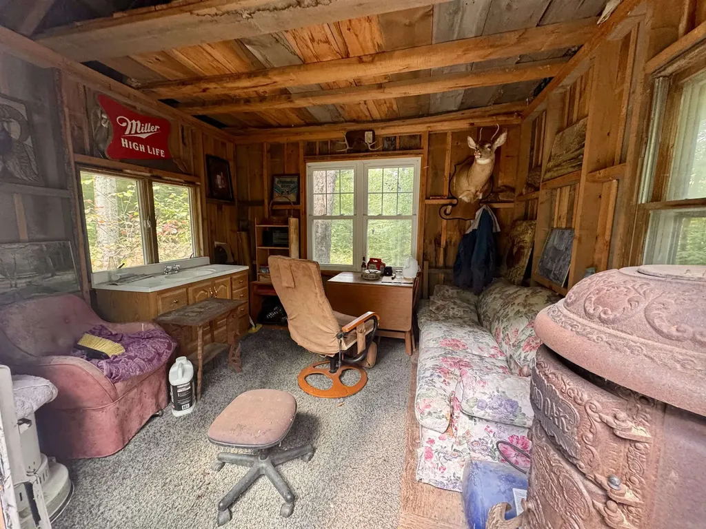 7601 Vermont Route 105 Jay VT 05859