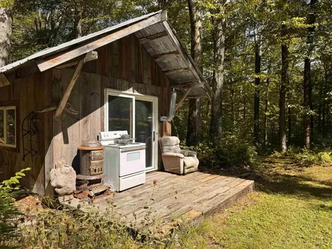 7601 Vermont Route 105 Jay VT 05859