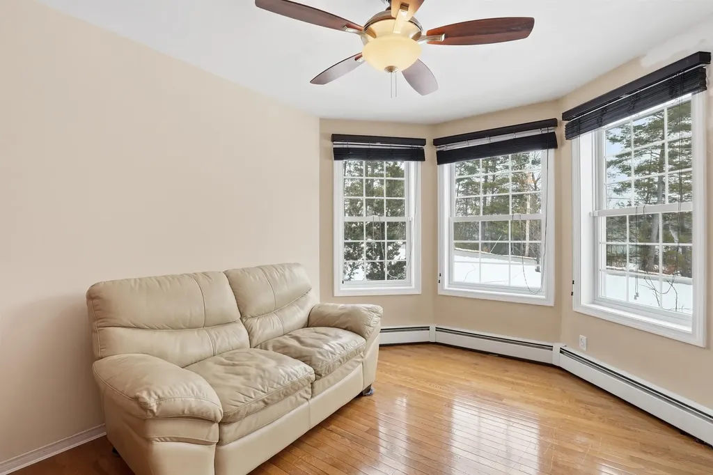 46 Moose Club Park Road Goffstown NH 03045