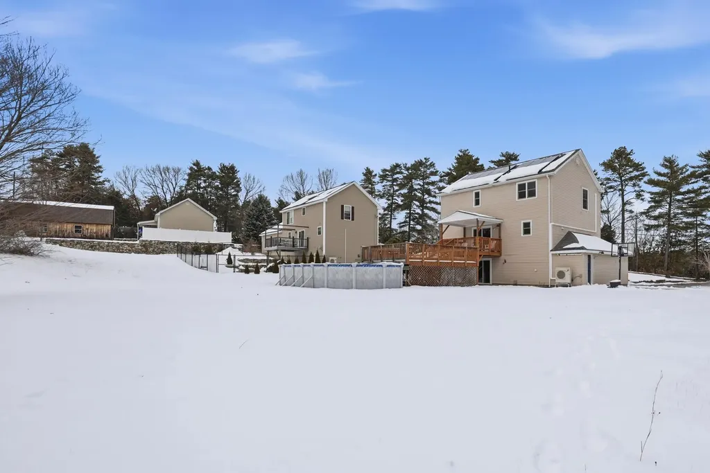 46 Moose Club Park Road Goffstown NH 03045