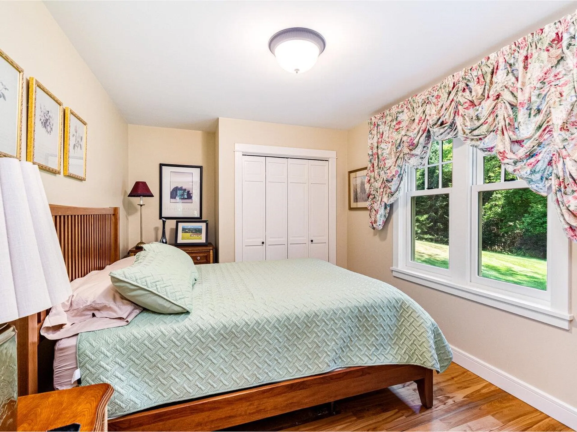 571 Middle Road Colchester VT 05446