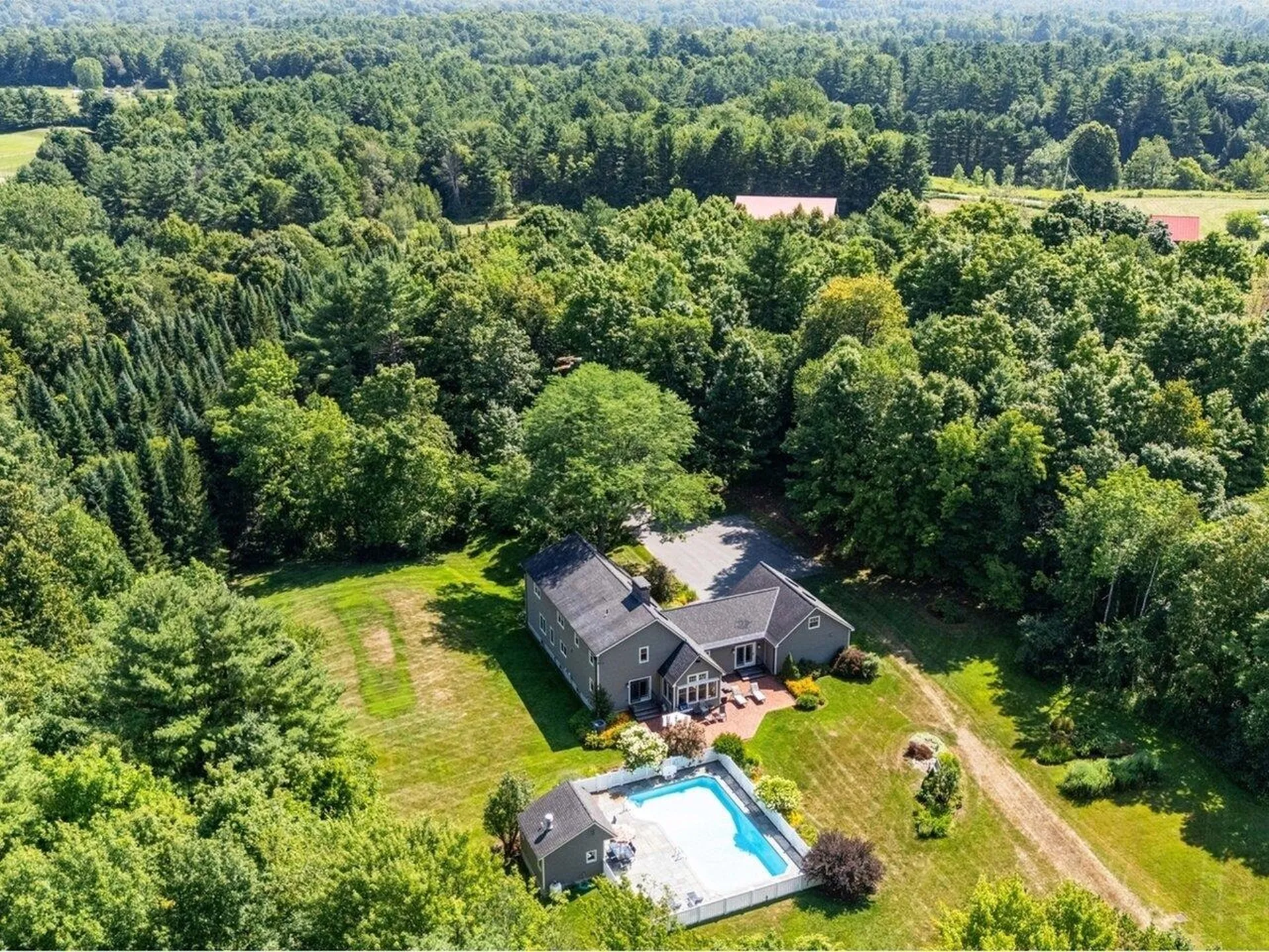 571 Middle Road Colchester VT 05446