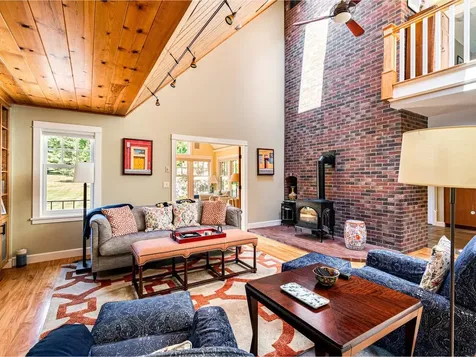 571 Middle Road Colchester VT 05446