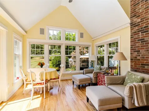 571 Middle Road Colchester VT 05446