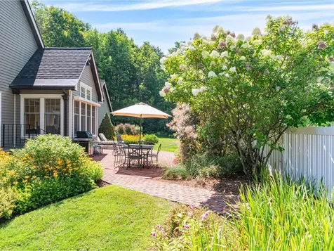 571 Middle Road Colchester VT 05446