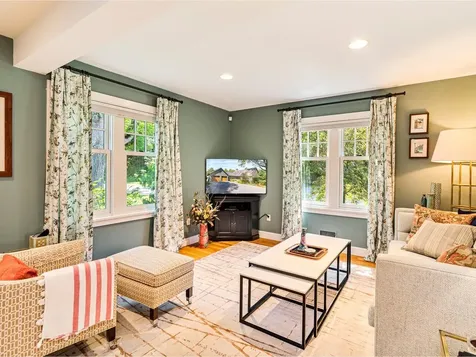 571 Middle Road Colchester VT 05446