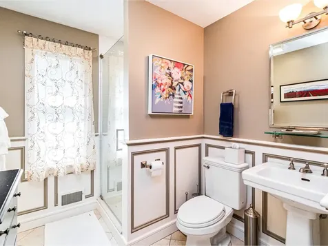 571 Middle Road Colchester VT 05446