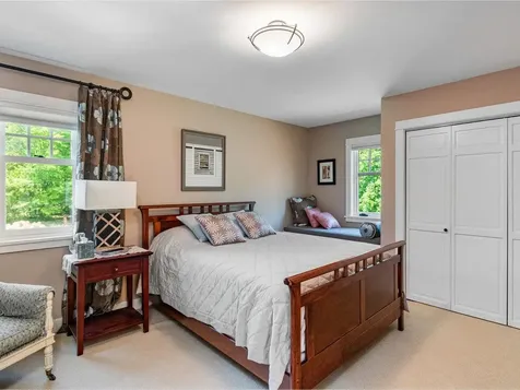 571 Middle Road Colchester VT 05446