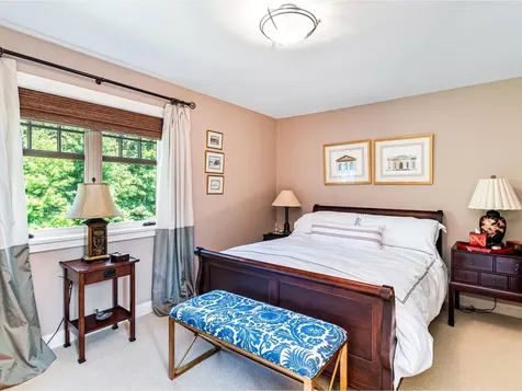 571 Middle Road Colchester VT 05446