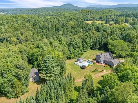 571 Middle Road Colchester VT 05446