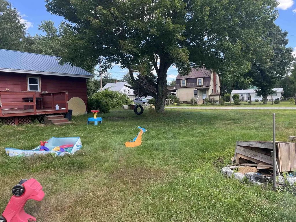 60 Middle Street Newport NH 03773