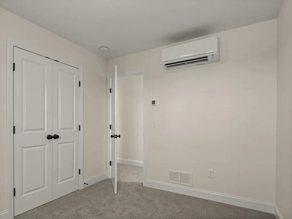 213 Leo Lane South Burlington VT 05403