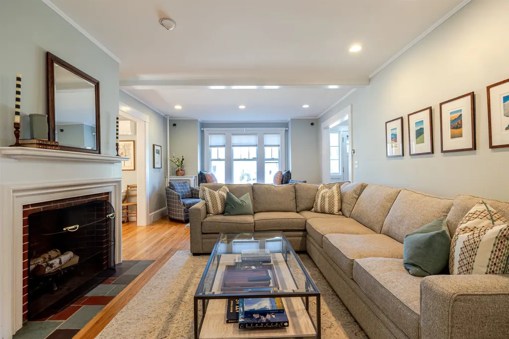 34 Auburn Street Concord NH 03301