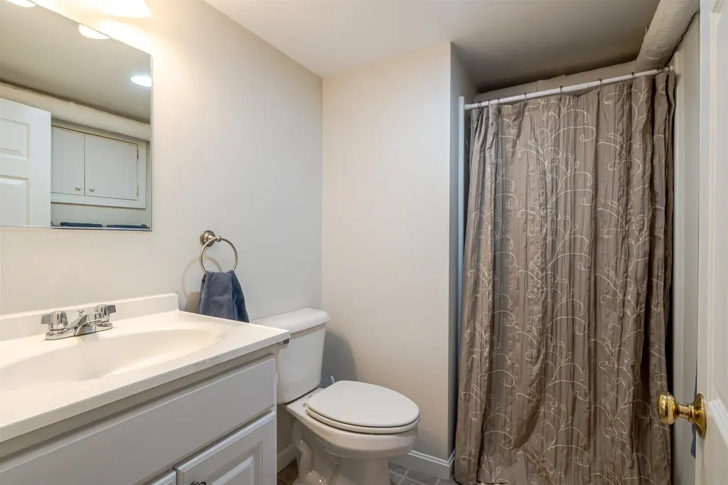 34 Auburn Street Concord NH 03301