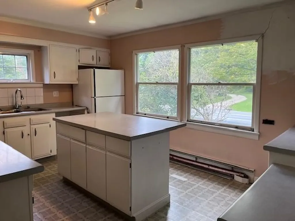 5089 Vt Route 7a Road Arlington VT 05250-0000