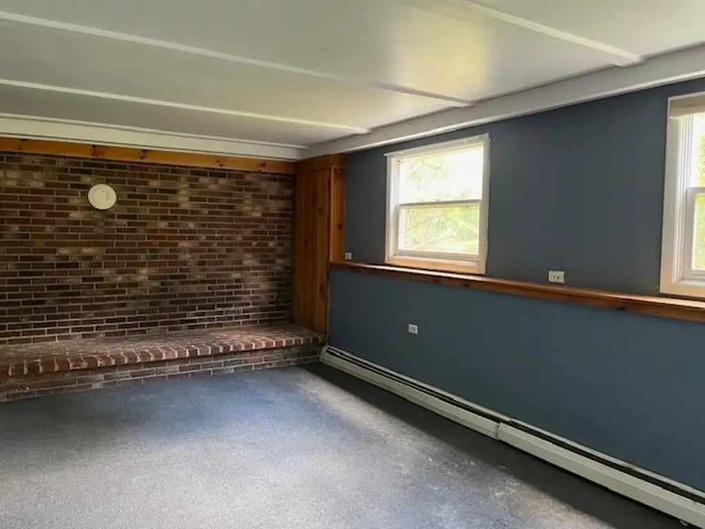 5089 Vt Route 7a Road Arlington VT 05250-0000