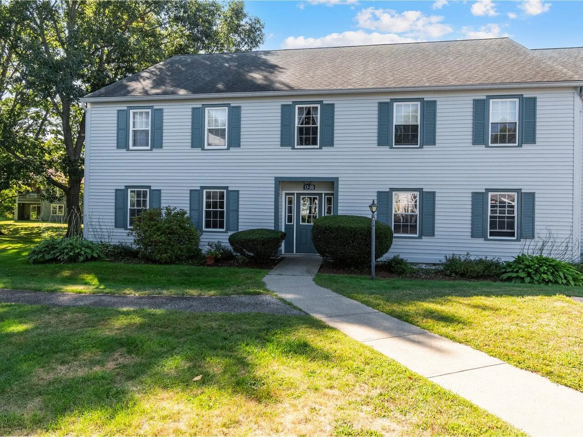 17 Twin Oaks Terrace South Burlington VT 05403