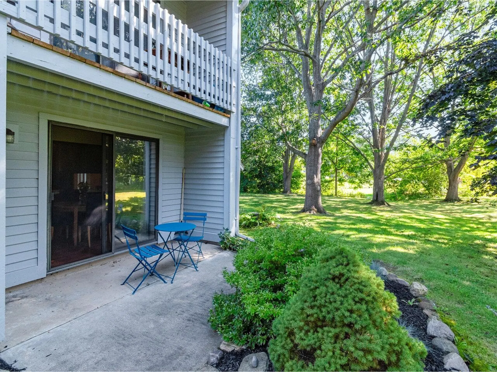 17 Twin Oaks Terrace South Burlington VT 05403