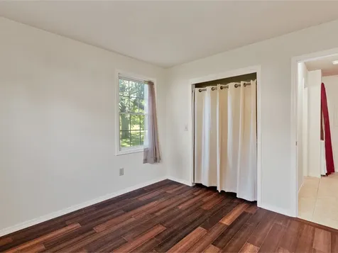 17 Twin Oaks Terrace South Burlington VT 05403