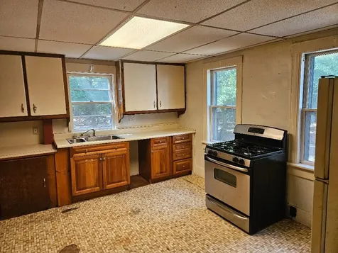 16 Dore Street Ossipee NH 03814