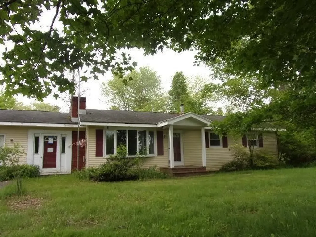 76 Harvest Hills Drive Shaftsbury VT 05257