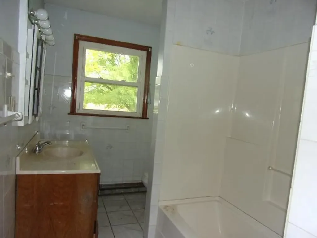 76 Harvest Hills Drive Shaftsbury VT 05257