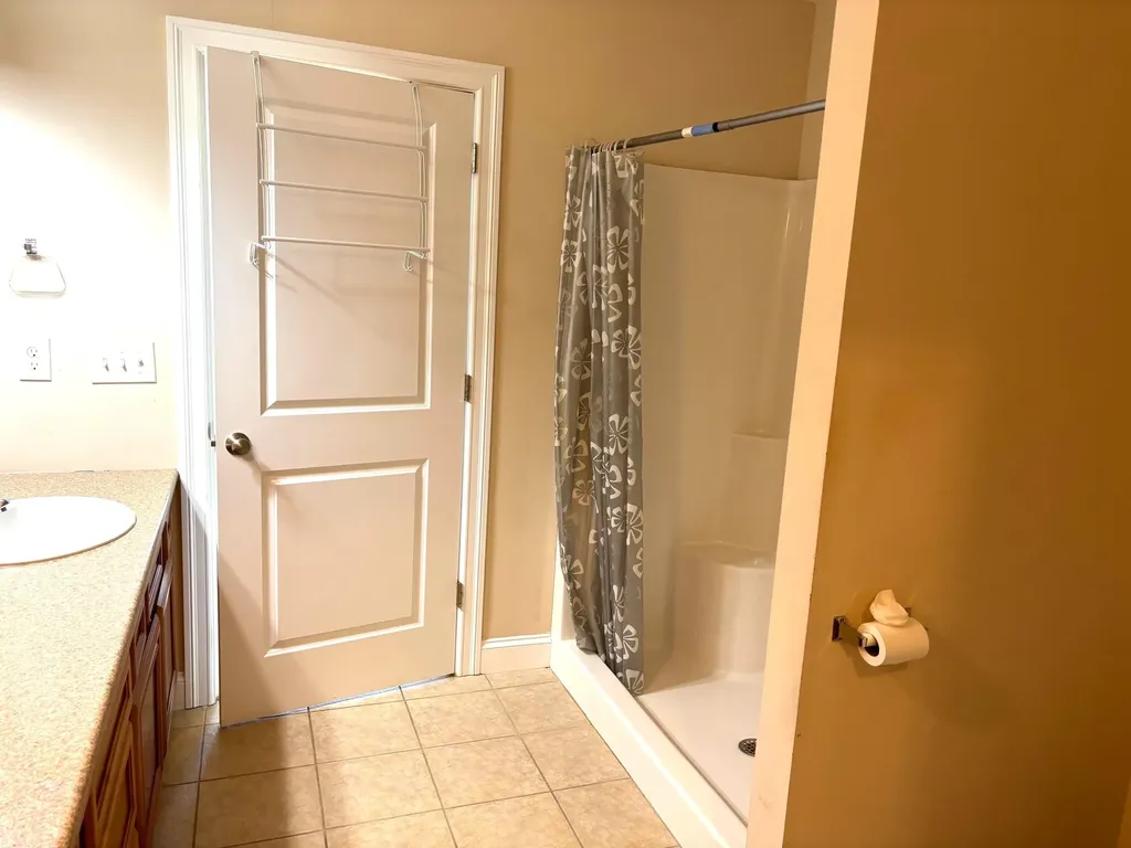 6 Cielo Drive Dover NH 03820