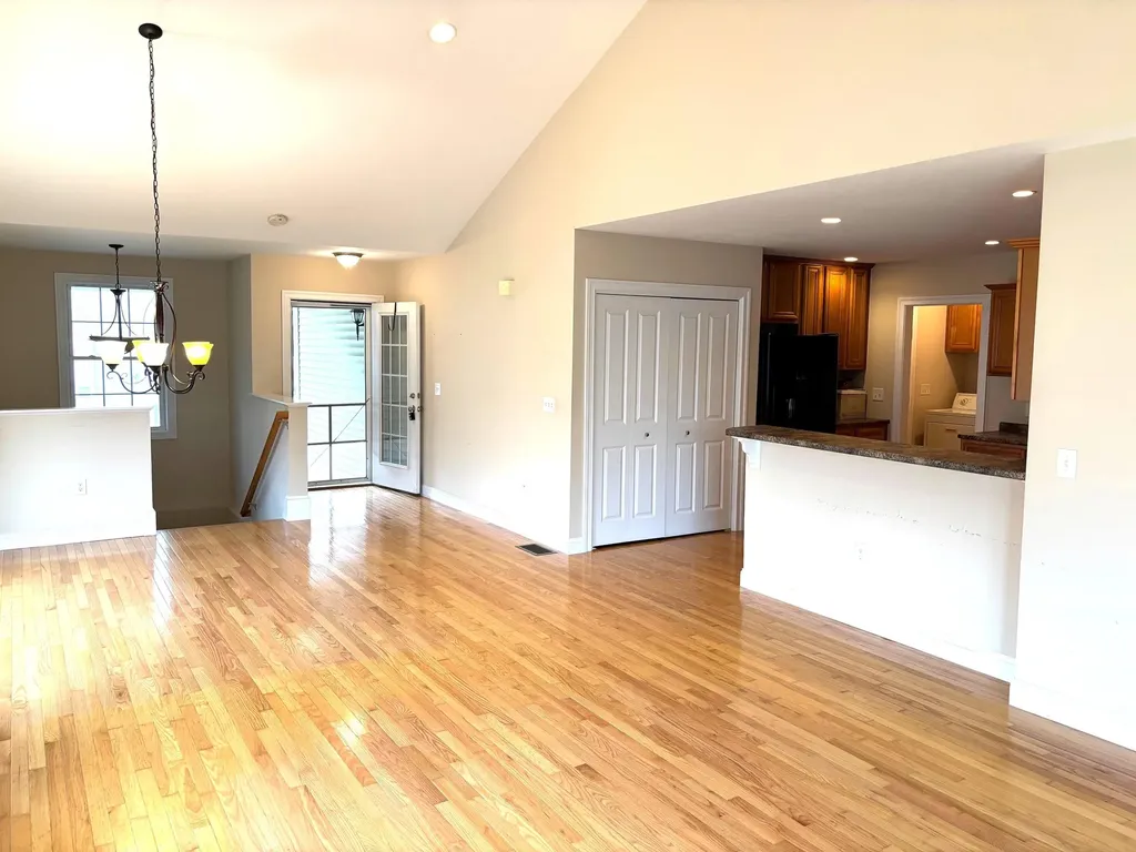 6 Cielo Drive Dover NH 03820