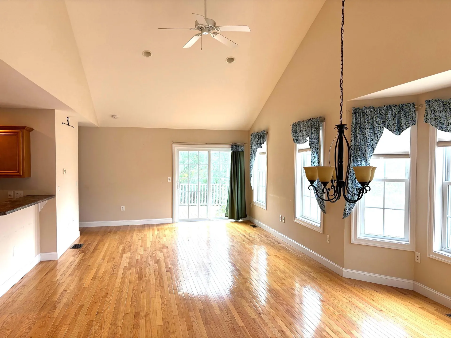 6 Cielo Drive Dover NH 03820