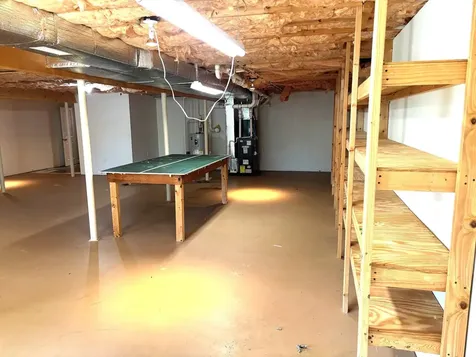 6 Cielo Drive Dover NH 03820