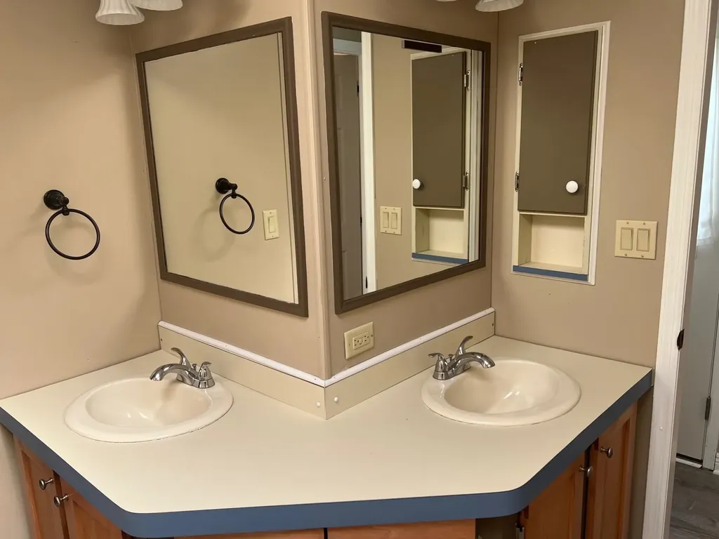 315 Salmon Avenue Portsmouth NH 03801