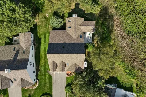 60 Hampton Meadows Hampton NH 03842