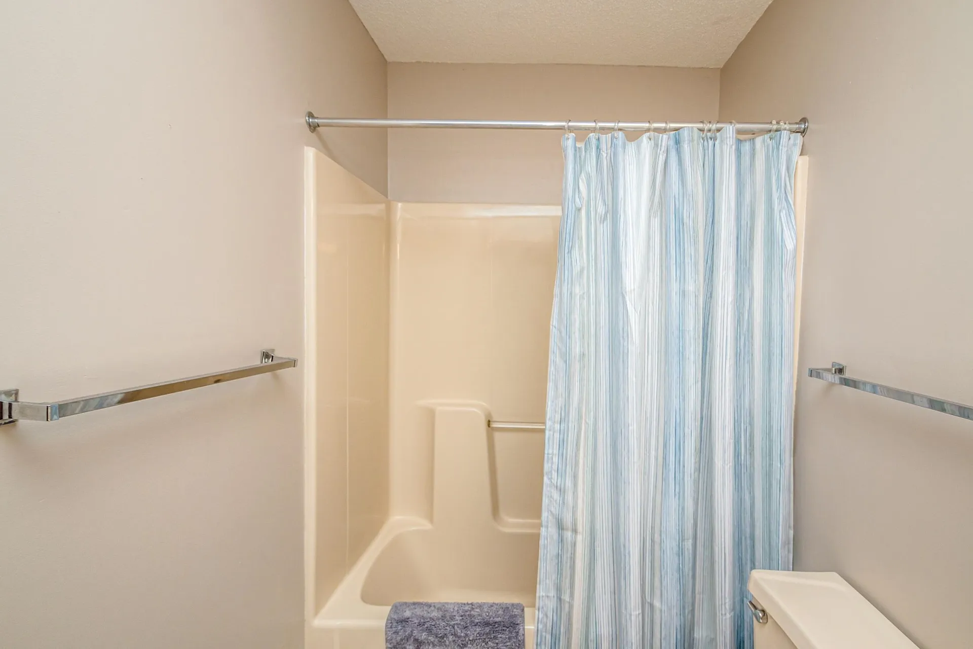 17 Purple Finch Road Conway NH 03860