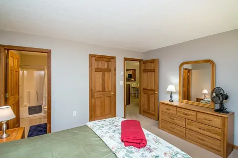 17 Purple Finch Road Conway NH 03860