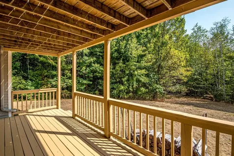 17 Purple Finch Road Conway NH 03860