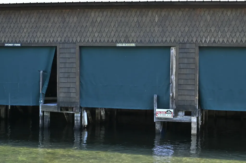 283 River Street Ashland NH 03217