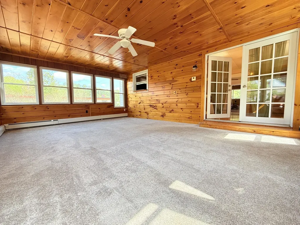 6 Beauregard Street Claremont NH 03743